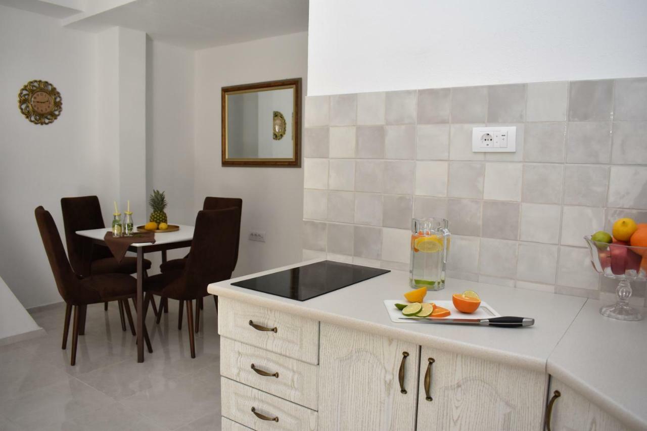 Art Apartments Kotor Zewnętrze zdjęcie